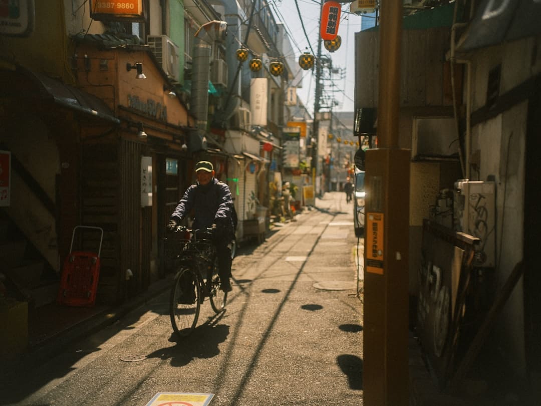 债基资金欲转场 “泼天富有”谁来接